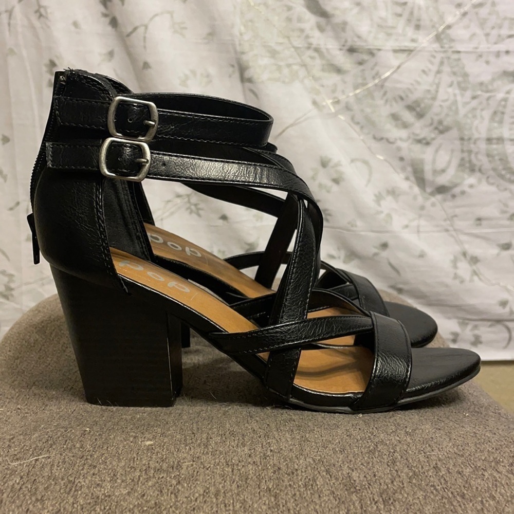 Pop Black Heel/Sandal